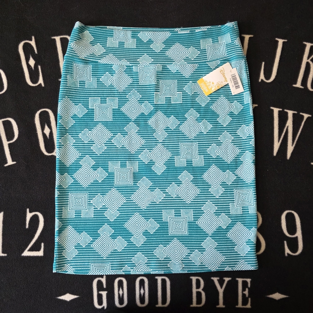 Disney LulaRoe Cassie Pencil Skirt